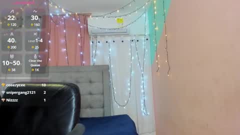 Snapshot of dani_lue chatting on 01-23-25, 11:48 dani_lue online show from 01-23-25, 11:48