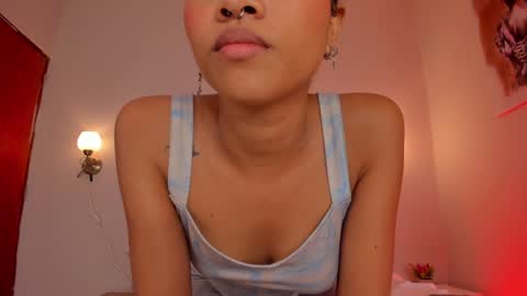 Snapshot of dani_skinny_ chatting on 02-03-25, 05:56 Hi I am Dani online show from 02-03-25, 05:56