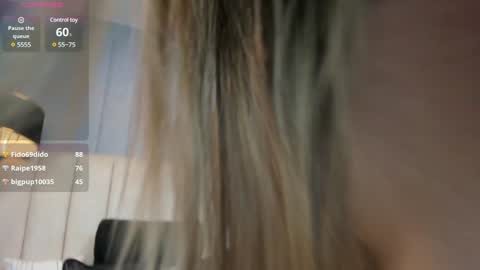 JANE  online show from 12-21-24, 07:49