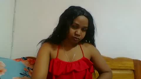 Snapshot of danie80704 chatting on 12-16-25, 01:16 danie80704 online show from 12-16-25, 01:16