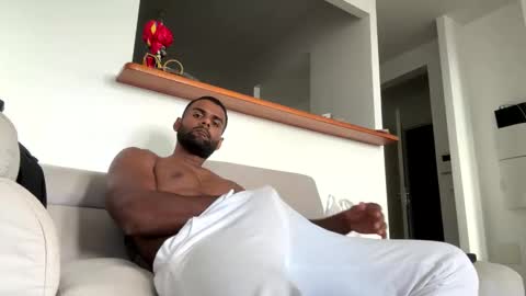 daniekc201416 online show from 02-18-25, 08:36