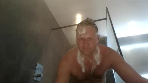 Snapshot of daniel0805 chatting on 01-10-25, 11:54 daniel0805 online show from 01-10-25, 11:54