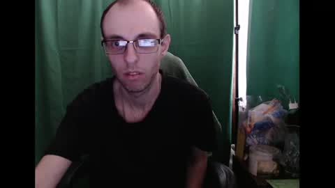 Snapshot of daniel9121 chatting on 04-17-26, 10:29 Daniel9121 online show from 04-17-26, 10:29