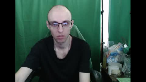 Snapshot of daniel9121 chatting on 05-17-26, 09:49 Daniel9121 online show from 05-17-26, 09:49