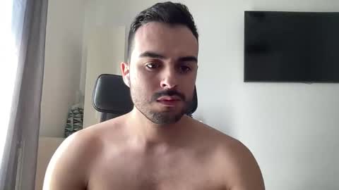 Snapshot of daniel_3827 chatting on 06-01-26, 09:44 daniel_3827 online show from 06-01-26, 09:44