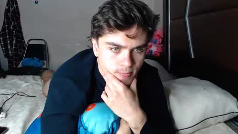 daniel_collins07 online show from 02-14-25, 05:03