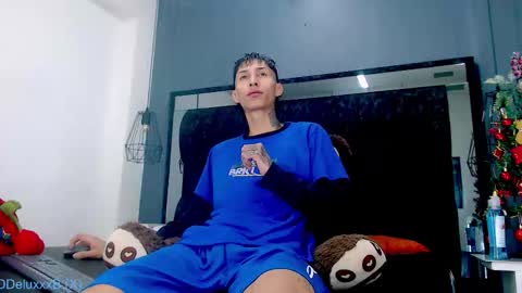 Daniel Delux  online show from 12-16-25, 01:49