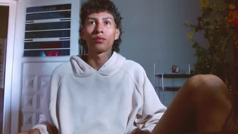 daniel_deluxx online show from 03-17-26, 06:55