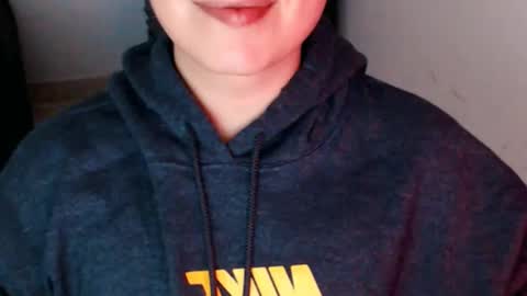 Snapshot of daniel_ruis16 chatting on 12-23-24, 02:39 daniel_ruis16 online show from 12-23-24, 02:39