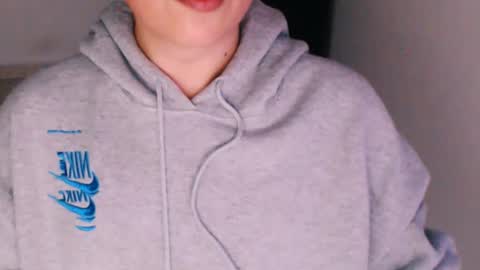 Snapshot of daniel_ruis16 chatting on 01-04-25, 04:32 daniel_ruis16 online show from 01-04-25, 04:32