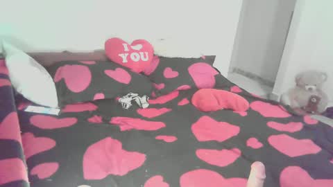 Snapshot of daniel_samy chatting on 01-23-25, 06:24 Daniel and Samy online show from 01-23-25, 06:24