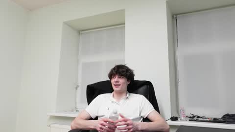 Snapshot of daniel_shawn chatting on 02-13-26, 12:06 DANIEL SHAWN online show from 02-13-26, 12:06