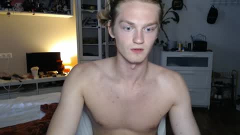 Snapshot of daniel_yumm chatting on 07-06-26, 03:25 Daniel online show from 07-06-26, 03:25