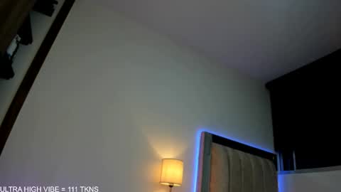 Snapshot of daniela_henaoo chatting on 12-19-25, 11:12 independent model online show from 12-19-25, 11:12