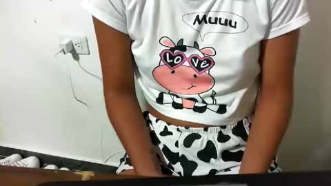 Snapshot of danielaa_foxx chatting on 11-15-25, 04:03 danielaa_foxx online show from 11-15-25, 04:03