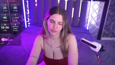 danielareign online show from 05-27-26, 12:46