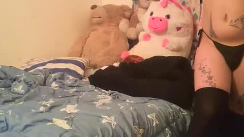 DANIELA online show from 11-24-25, 06:18