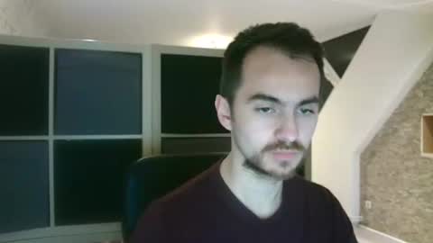 danielbt28 online show from 02-23-25, 08:22