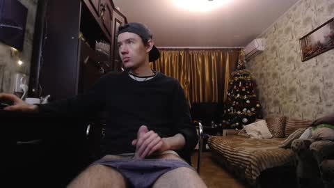 Snapshot of danielgraysoon chatting on 02-01-25, 11:43 Daniel Grayson online show from 02-01-25, 11:43