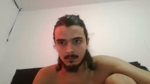 Snapshot of danielhot17 chatting on 06-14-26, 03:14 DANIEL online show from 06-14-26, 03:14
