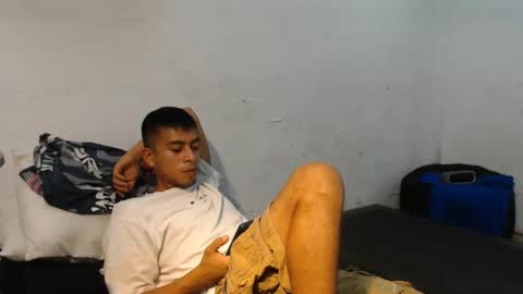 Snapshot of danielitopapii chatting on 12-12-24, 07:37 danielitopapii online show from 12-12-24, 07:37