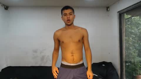 Snapshot of danielitopapii chatting on 12-31-24, 09:50 danielitopapii online show from 12-31-24, 09:50