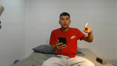 Snapshot of danielitopapii chatting on 02-08-25, 09:04 danielitopapii online show from 02-08-25, 09:04