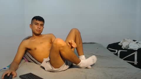 Snapshot of danielitopapii chatting on 02-11-25, 06:08 danielitopapii online show from 02-11-25, 06:08