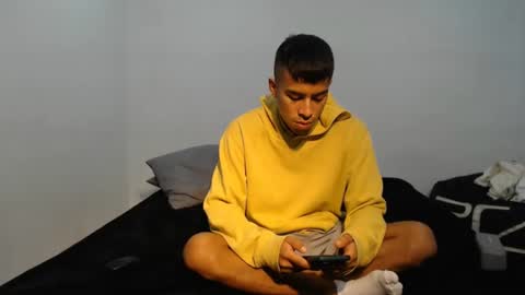 Snapshot of danielitopapii chatting on 02-11-25, 03:08 danielitopapii online show from 02-11-25, 03:08