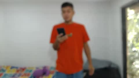 Snapshot of danielitopapii chatting on 02-14-25, 03:05 danielitopapii online show from 02-14-25, 03:05