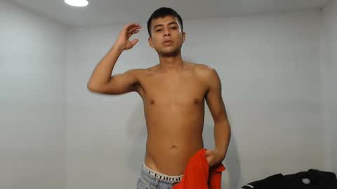 Snapshot of danielitopapii chatting on 03-05-25, 10:10 danielitopapii online show from 03-05-25, 10:10