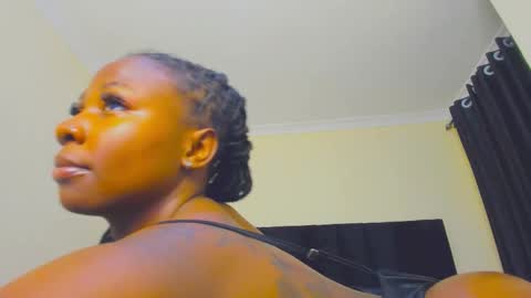 danielle_rock online show from 10-10-25, 06:29