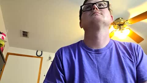 Daniel    y. online show from 11-17-25, 08:03