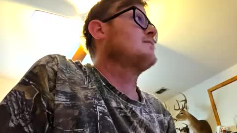 Daniel    y. online show from 04-03-26, 08:18