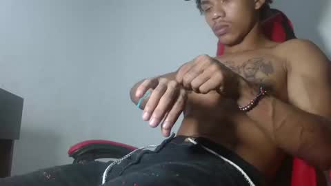 Snapshot of daniels6959 chatting on 12-14-24, 05:29 JUAN online show from 12-14-24, 05:29