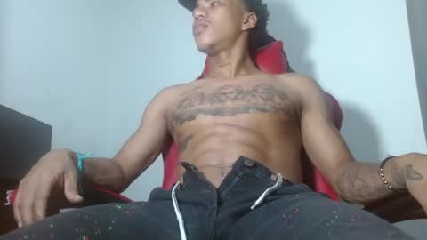 Snapshot of daniels6959 chatting on 12-15-24, 04:07 JUAN online show from 12-15-24, 04:07