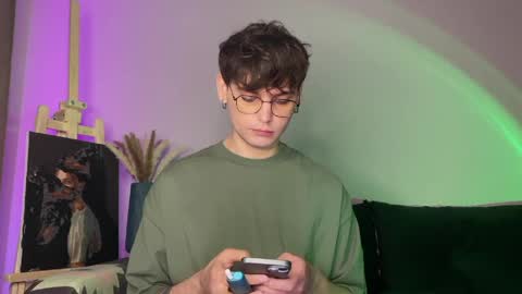 danieltuckerr online show from 04-10-26, 08:35