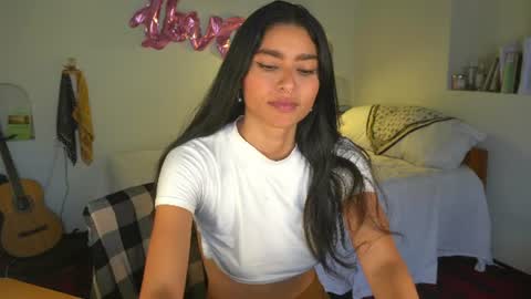 Snapshot of daniisla chatting on 08-05-26, 06:44 danalle .. online show from 08-05-26, 06:44