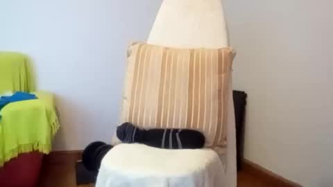 daniroca8 online show from 04-07-26, 04:18