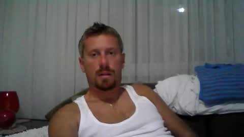 Snapshot of danisami12345 chatting on 11-02-25, 11:18 daniel online show from 11-02-25, 11:18