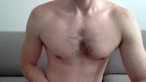 Snapshot of danishguysdicks chatting on 02-14-25, 10:38 Buzzy online show from 02-14-25, 10:38