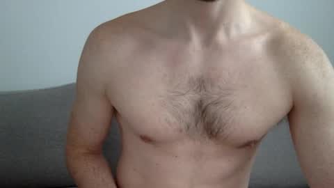 Snapshot of danishguysdicks chatting on 02-16-25, 01:05 Buzzy online show from 02-16-25, 01:05