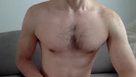 Snapshot of danishguysdicks chatting on 02-20-25, 08:28 Buzzy online show from 02-20-25, 08:28