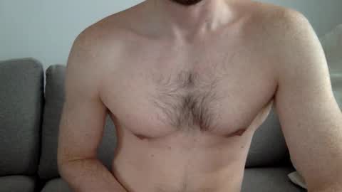 Snapshot of danishguysdicks chatting on 02-20-25, 02:13 Buzzy online show from 02-20-25, 02:13