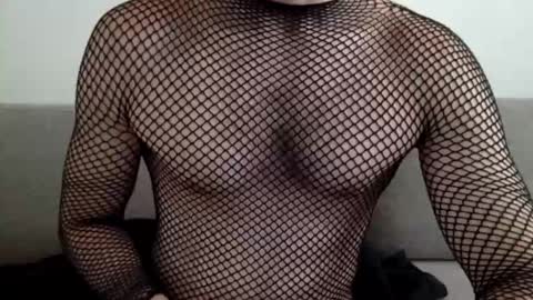 Snapshot of danishguysdicks chatting on 02-26-25, 10:47 Buzzy online show from 02-26-25, 10:47