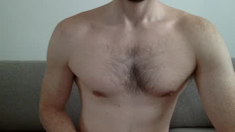 Snapshot of danishguysdicks chatting on 03-03-25, 08:16 Buzzy online show from 03-03-25, 08:16