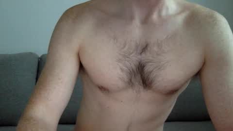 Snapshot of danishguysdicks chatting on 10-03-25, 05:59 Buzzy online show from 10-03-25, 05:59