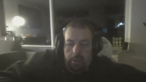 danishman1980 online show from 11-12-25, 10:30