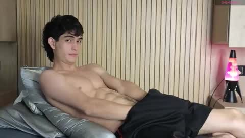 Dan maxwell online show from 01-12-26, 03:56