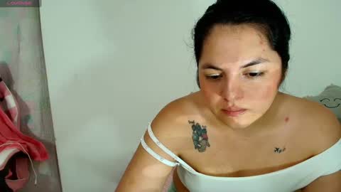 Snapshot of danna_1111 chatting on 09-12-25, 02:39 danna online show from 09-12-25, 02:39